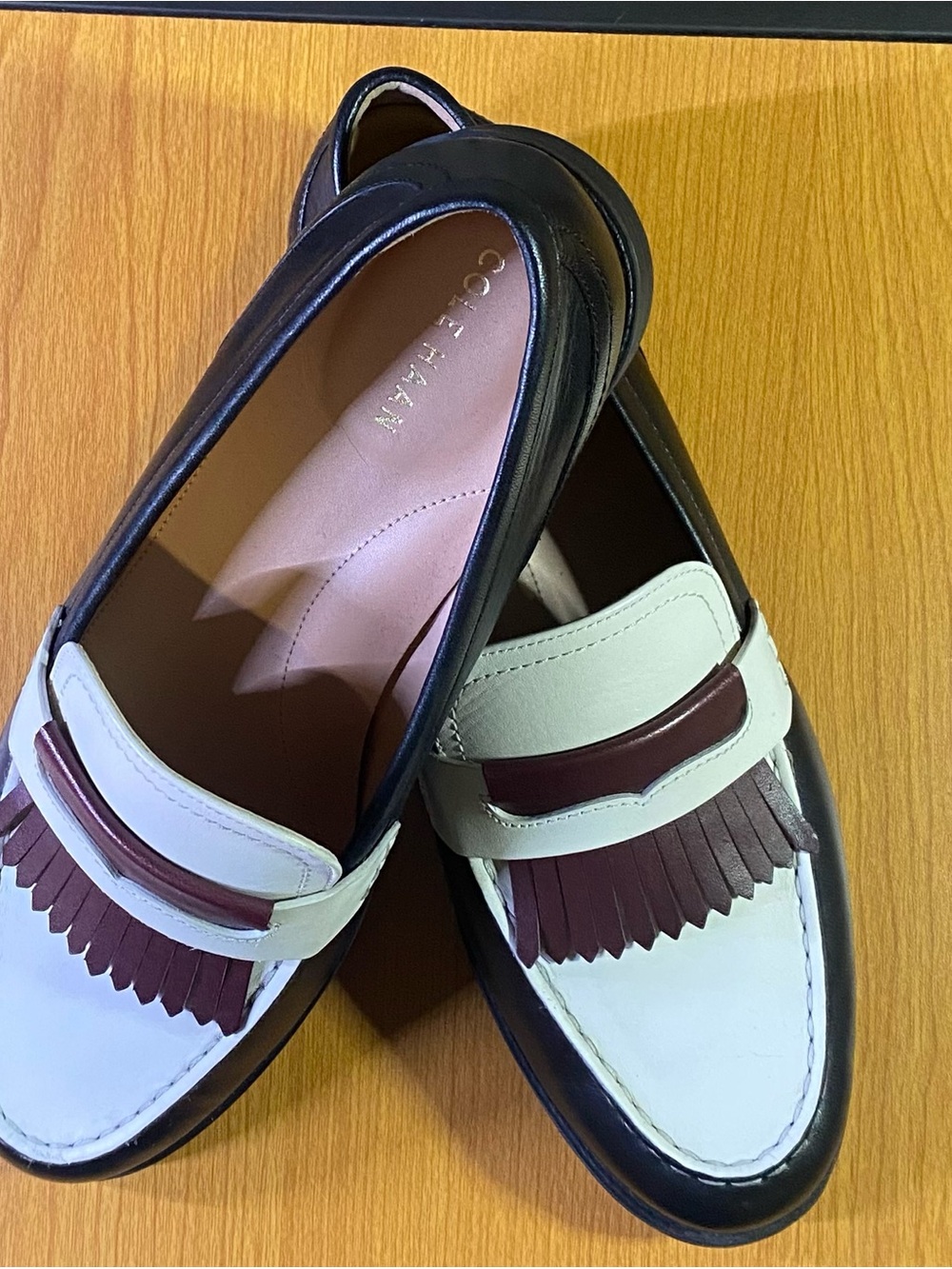 Cole Haan Women’s Stassi Kiltie Loafers in White, Brown and Black Size 10B